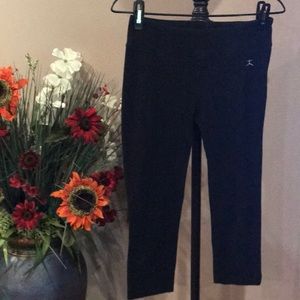 Dance/ Exercise black cropped leggings.